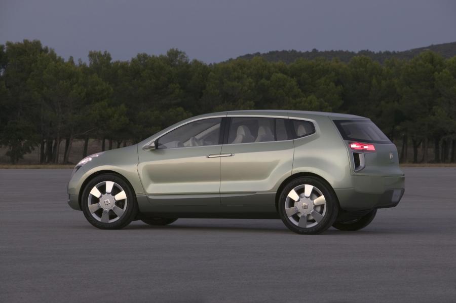  GM Sequel Concept 2005 года  (фото 85 из 105)